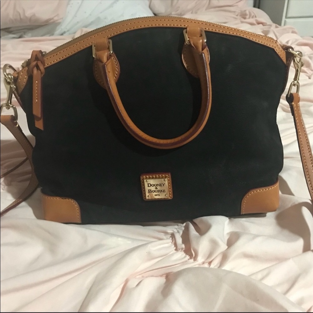 Dooney & Bourke bag - Picture 3 of 8